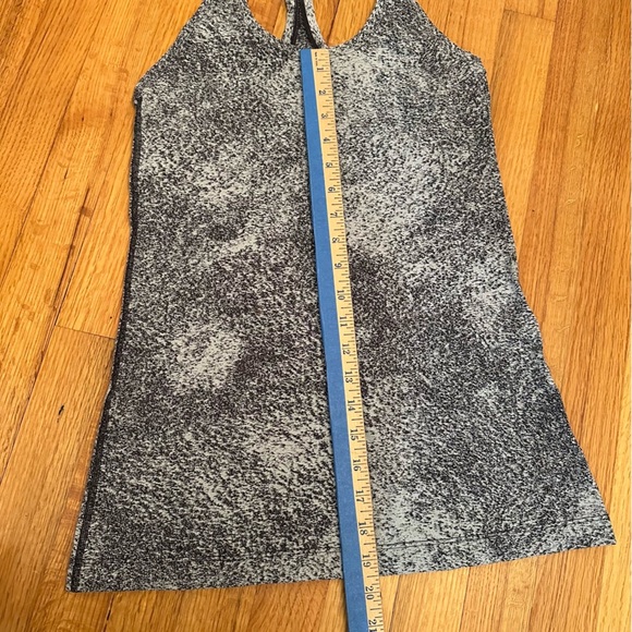 Lululemon Cool Racerback II Luon Spray Jacquard White Black unsure of side @ - Picture 7 of 12